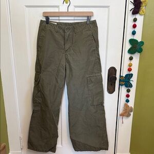 Women’s Levi’s Baggy Cargo Pants Olive Green